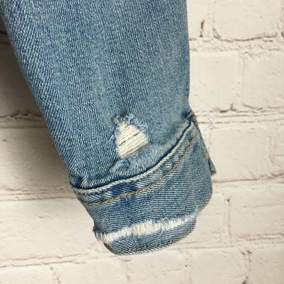 Old Navy Distressed Jean Jacket M Patched Frayed Destroyed Denim Trucker - Picture 5 of 9